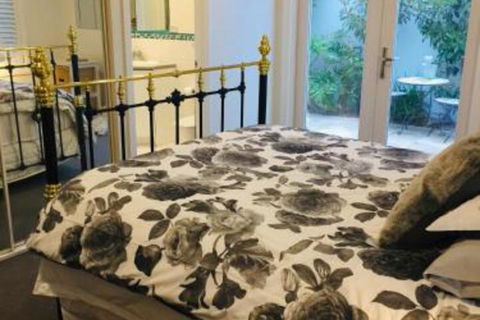 Glenelg Private Studio - Accommodation in Bendigo 6