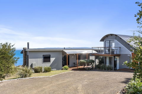 Hazards Hideaway - Accommodation in Bendigo 0
