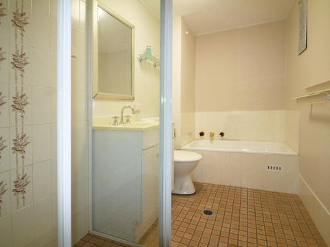 9 Braemar Skip Hop & Jump From Everything - Accommodation in Bendigo 1