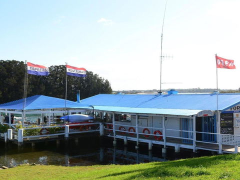 9 Braemar Skip Hop & Jump From Everything - Accommodation in Bendigo 3