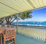 Sunset Beach House Soldiers Point Sleeps 9 - Accommodation in Bendigo