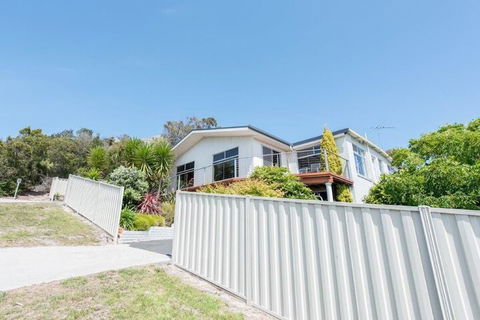 Look Out Vista - Accommodation in Bendigo 1