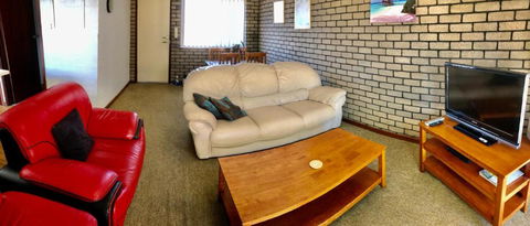 Geraldton Holliday Villas - Accommodation in Bendigo 1