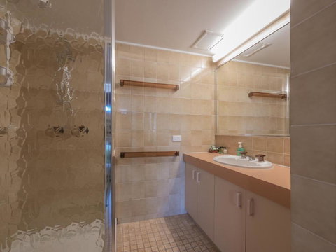 Luanda Unit 7 7a Bulcock Beach Esp Bulcock Beach - Accommodation in Bendigo 6