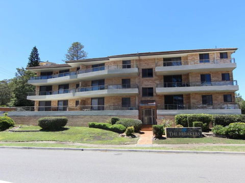 Breakers 8 Main Beach Location! - Accommodation in Bendigo 1