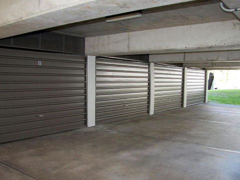 Breakers 8 Main Beach Location! - Accommodation in Bendigo 5