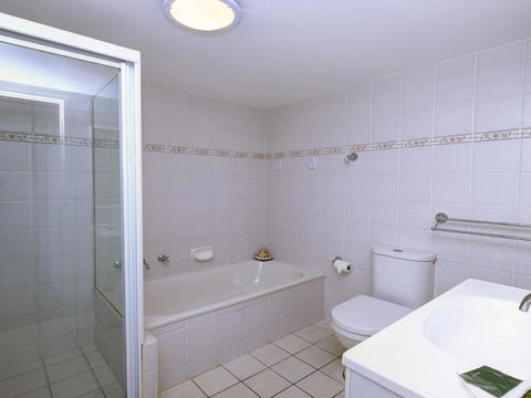 Ebbtide 3 On Main Beach! - Accommodation in Bendigo 5