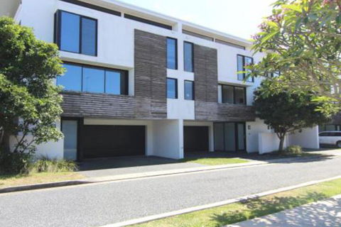 3 / 26 West Street CBD Location! - Accommodation in Bendigo 0
