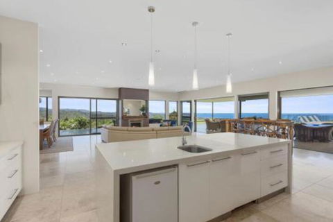 Mont Sapphire Luxury Estate - Accommodation in Bendigo 6