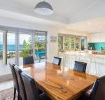 56 Becker Road - Accommodation in Bendigo