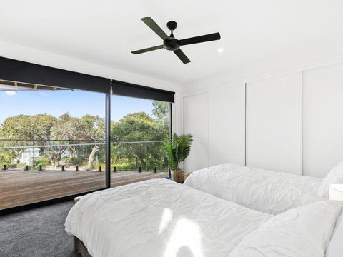 POINT BREAK NEW LISTING 2019 - Accommodation in Bendigo 5