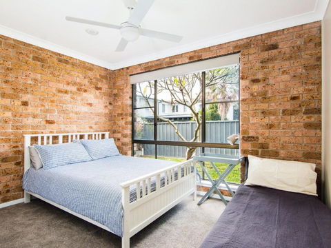 40 Underwood Road - Accommodation in Bendigo 2