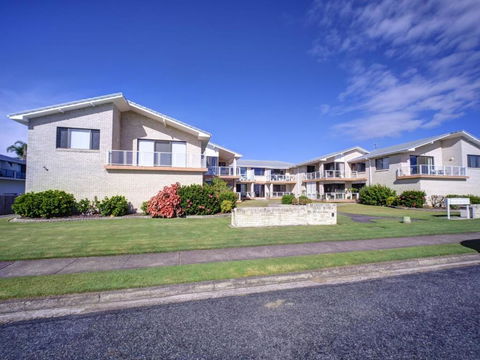 Villa Bianca 10 Opposite The Tanks - Accommodation in Bendigo 1