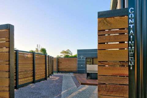 Containment Accommodation - Accommodation in Bendigo 4