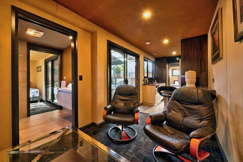 Containment Accommodation - Accommodation in Bendigo 5