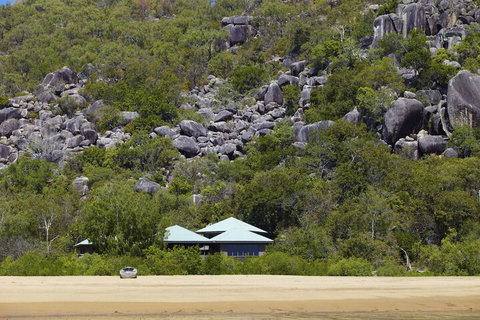 Absolute Beachfront - Accommodation in Bendigo 1