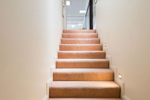 Hilltop House - Accommodation in Bendigo 2