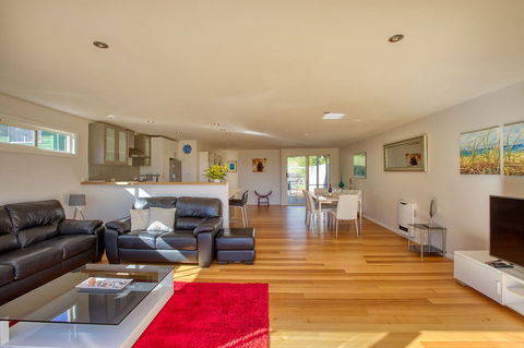 Seaview Apartment - Accommodation in Bendigo 6