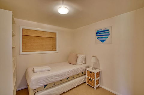 Seaview Apartment - Accommodation in Bendigo 2