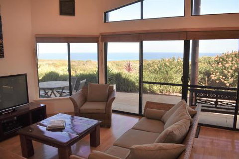 Redgate Beach Escape - Accommodation in Bendigo 2