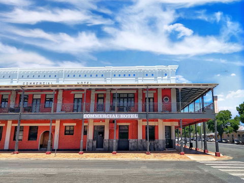 Commercial Hay Hotel - Accommodation in Bendigo 0