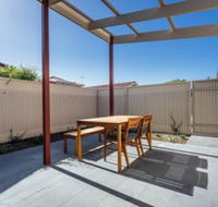 Noosa on Moseley Close to Beach Wifi Nespresso - Accommodation in Bendigo