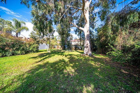 Evergreen On Franklin Family Friendly Wifi Unique - Accommodation in Bendigo 3