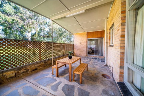 Evergreen On Franklin Family Friendly Wifi Unique - Accommodation in Bendigo 1