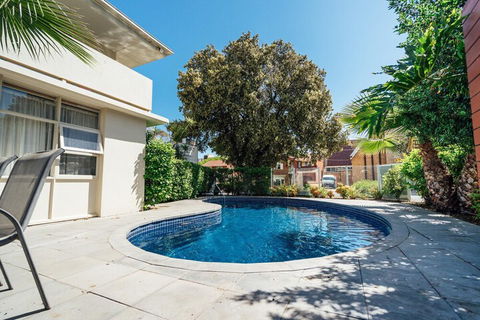 Beachy Keen On Moseley Wifi Netflix Pool Spa - Accommodation in Bendigo 1