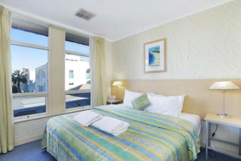Stylish Comfortable 2 Bdrm Glenelg North - Accommodation in Bendigo 5