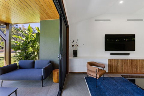 Aqua - At Funnel Bay - Accommodation in Bendigo 7