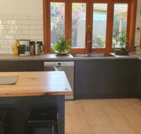 Seacliff Park Holiday Home - Accommodation in Bendigo