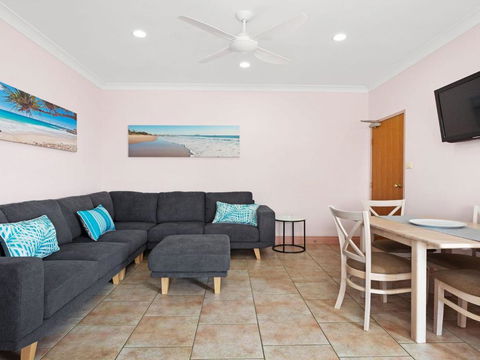 Debra Court 11 - Accommodation in Bendigo 1