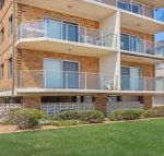 Debra Court 11 - Accommodation in Bendigo
