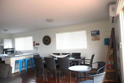 EAGLES NEST VIEWS On TAMARA - Accommodation in Bendigo 4