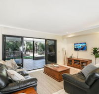 Home Away From Home 38 Redwood Avenue Marcus Beach Noosa Area - Accommodation in Bendigo