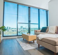 Stunning Waterview Stylish Waterfront Apt In WWP - Accommodation in Bendigo