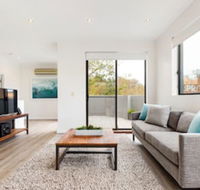 Spacious  Sunny 1 Bdrm in Surry Hills - FOV - Accommodation in Bendigo