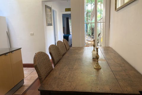 Surry Hills Terrace With Hot Tub - Accommodation in Bendigo 7