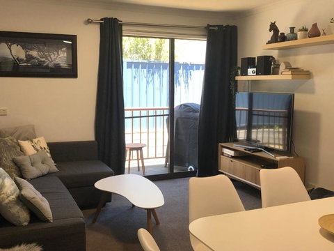 Lake N Snow 4 - Accommodation in Bendigo 4