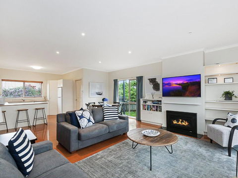 GUILDFORD COTTAGE - Accommodation in Bendigo 2