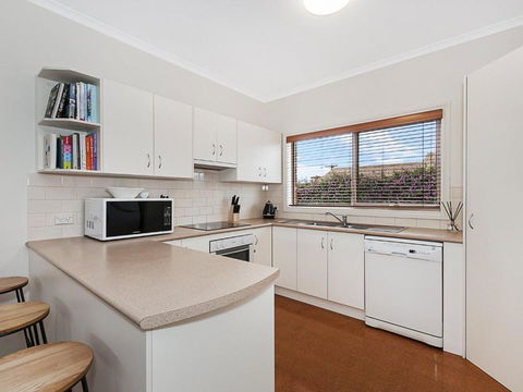 GUILDFORD COTTAGE - Accommodation in Bendigo 1