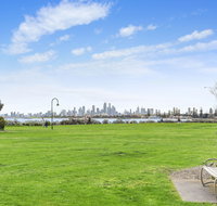 BOUTIQUE STAYS - Brighton by the Sea - Accommodation in Bendigo