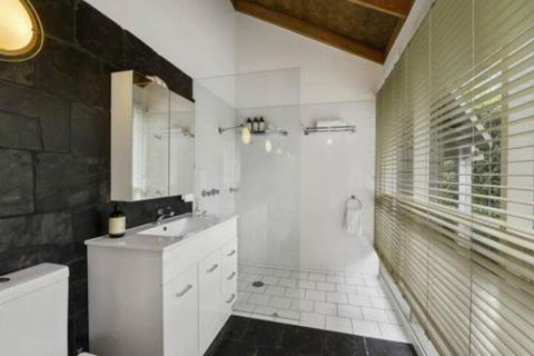 Jetty Hideaway - Accommodation in Bendigo 1