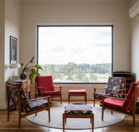 Five Bed Five Bath Five Star View 2 Mins to CBD Wentworth Estate - Accommodation in Bendigo