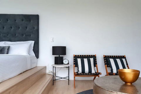 Modern Stylish Penthouse - Accommodation in Bendigo 5