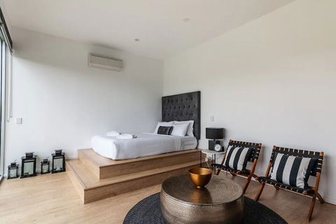 Modern Stylish Penthouse - Accommodation in Bendigo 4