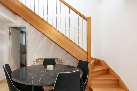 Modern Stylish Penthouse - Accommodation in Bendigo 3