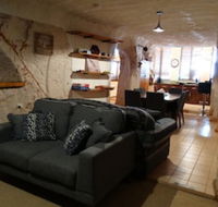 Di's Dugouts - Accommodation in Bendigo