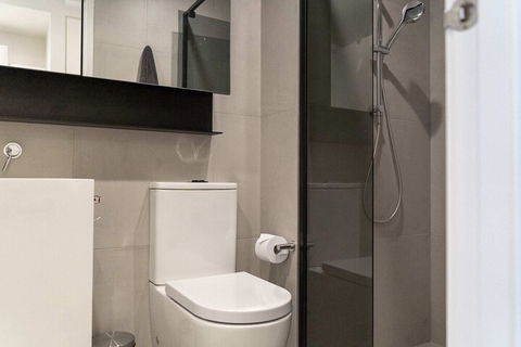 Modern 1 Bedroom Apartment South Yarra - Accommodation in Bendigo 3